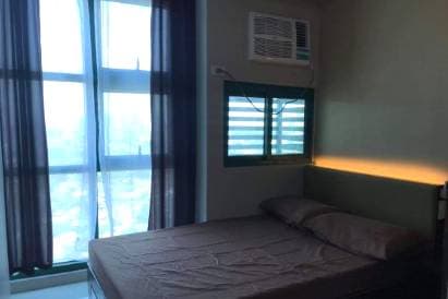 Symphony Towers Studio Unit for Rent