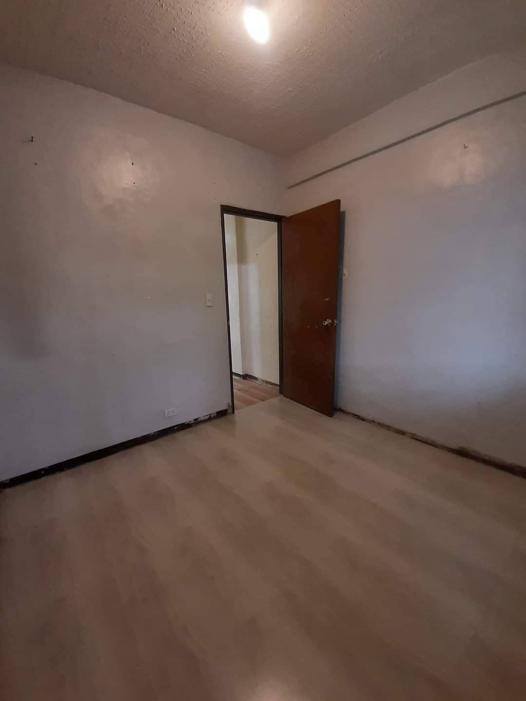 1BR Apartment Unit For Rent 