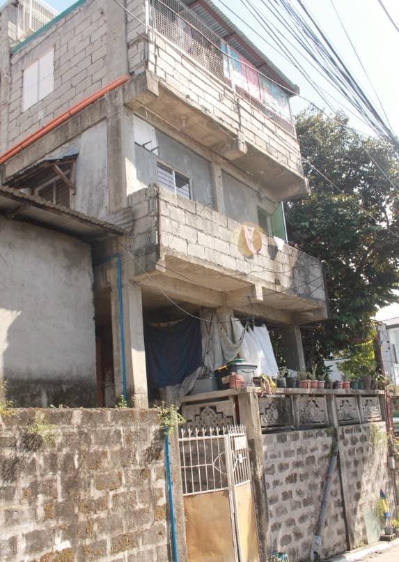 Suarez Residence