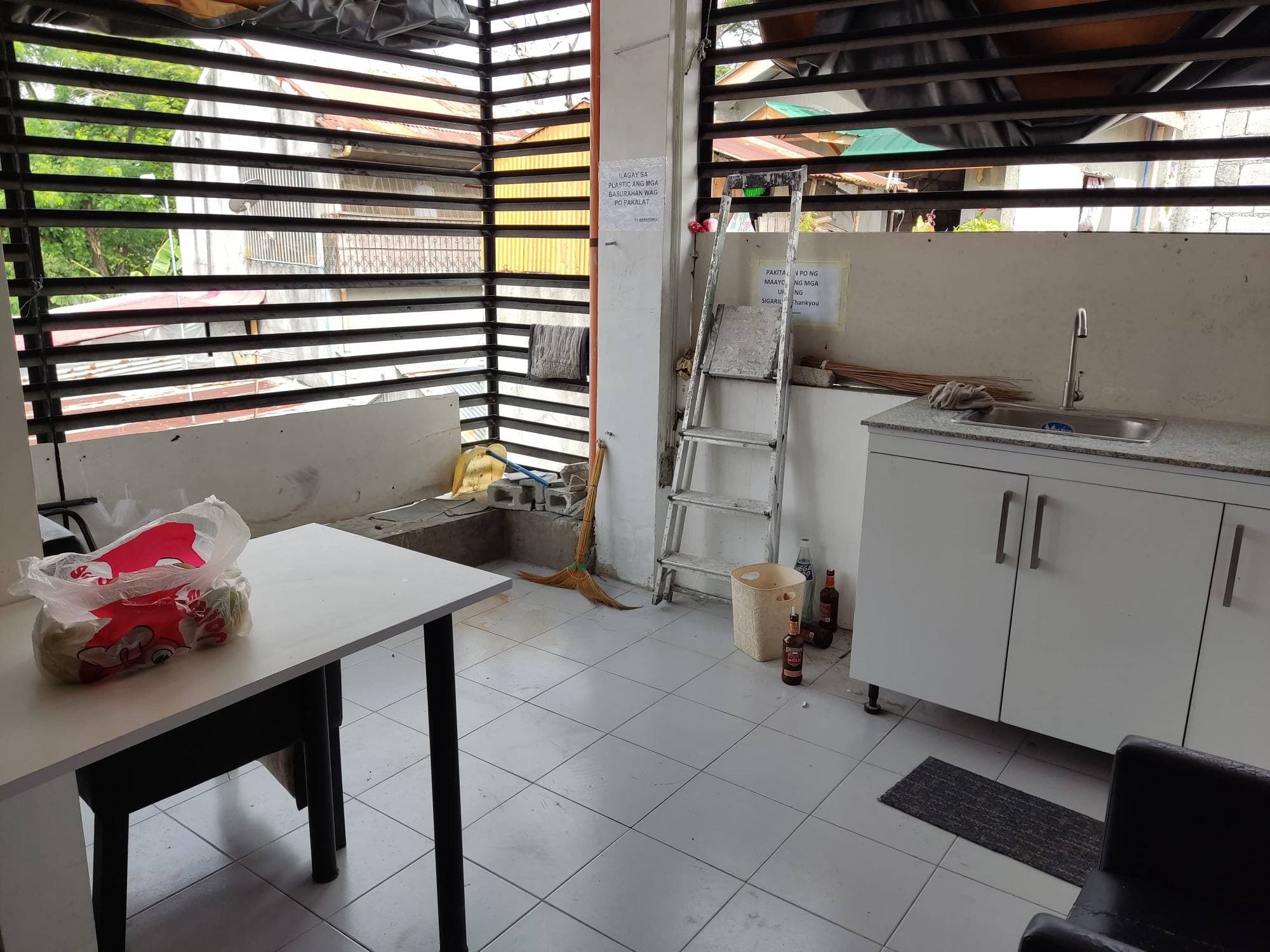 JWb Room for Rent 