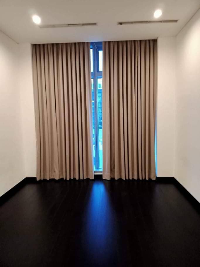 Unit For Rent at Trump Tower 