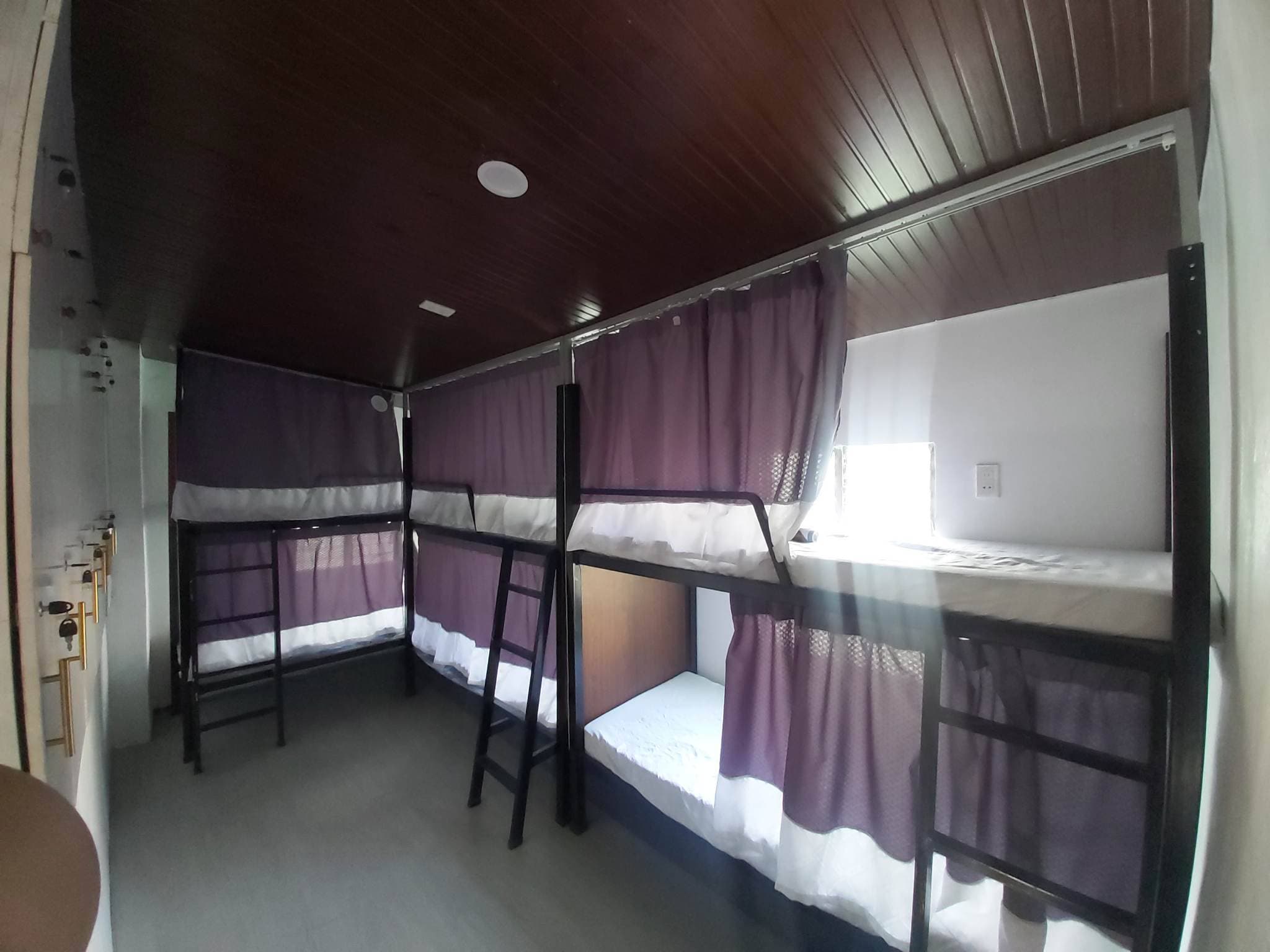 Female BedSpacer