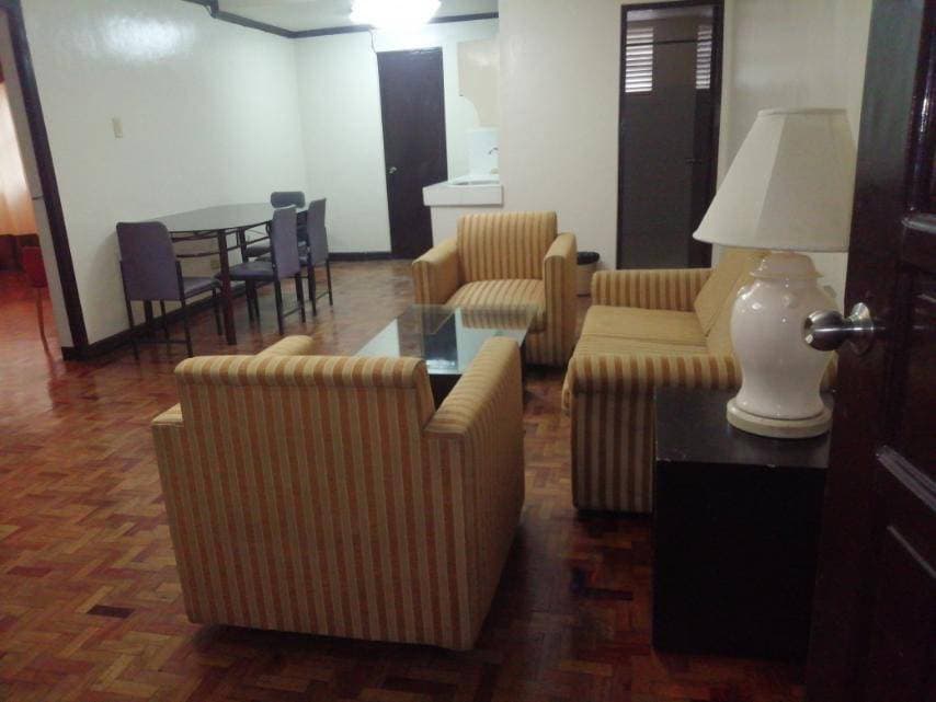 El Rico Suites (2 Bedroom)