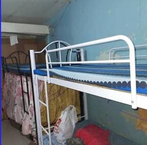 Female Bedspacer