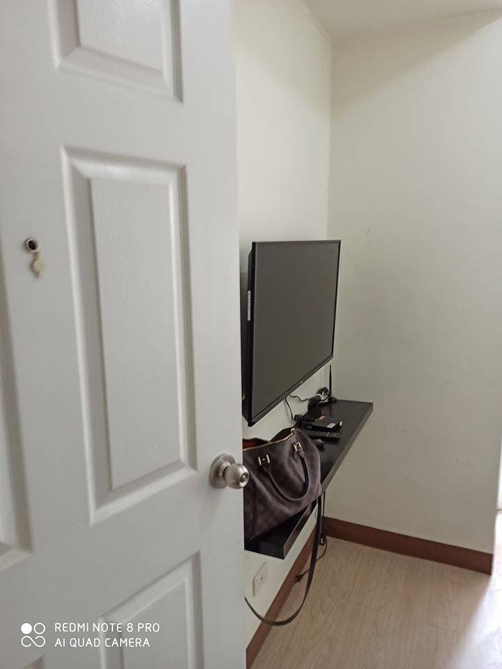Condo Unit In Vivaldi Residences