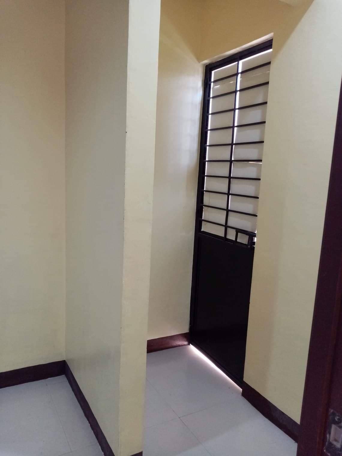 DLV Bldg Units For Rent