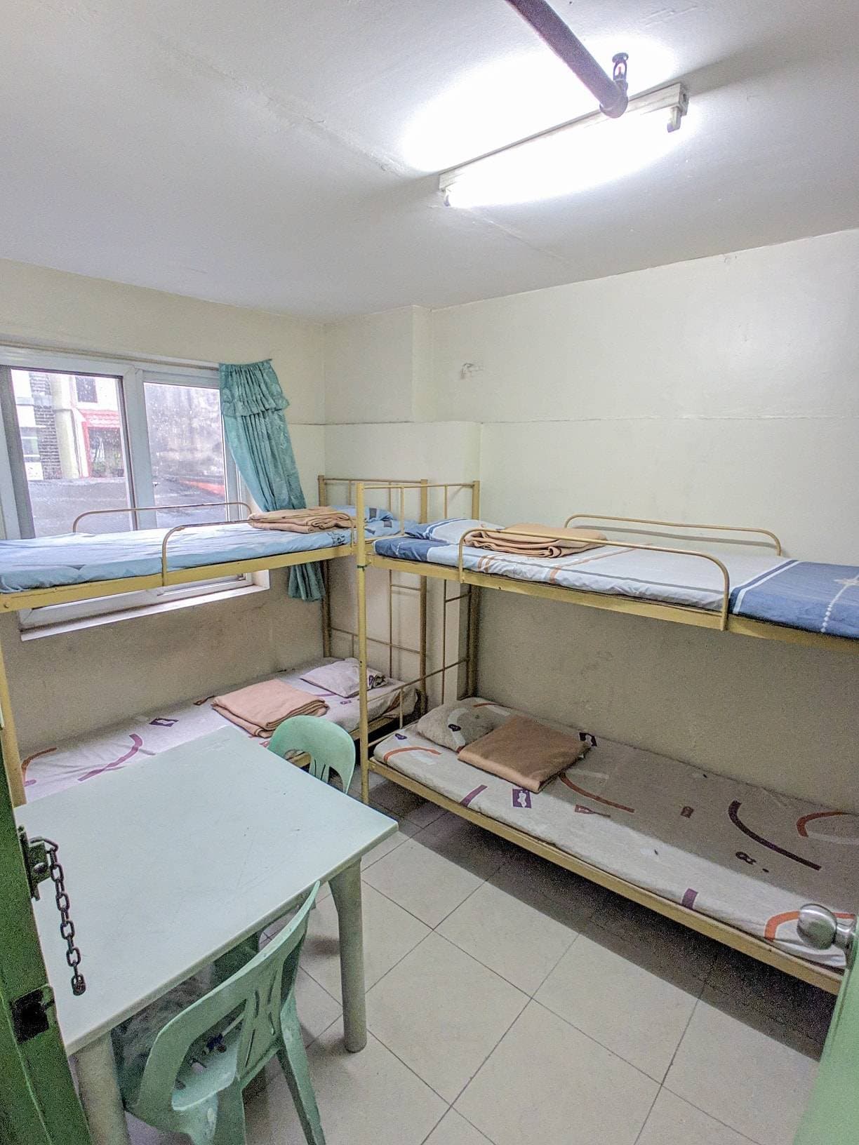 WAYG AIRCON ROOM