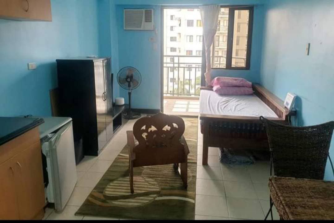 Fully Furnished Condo For Rent 