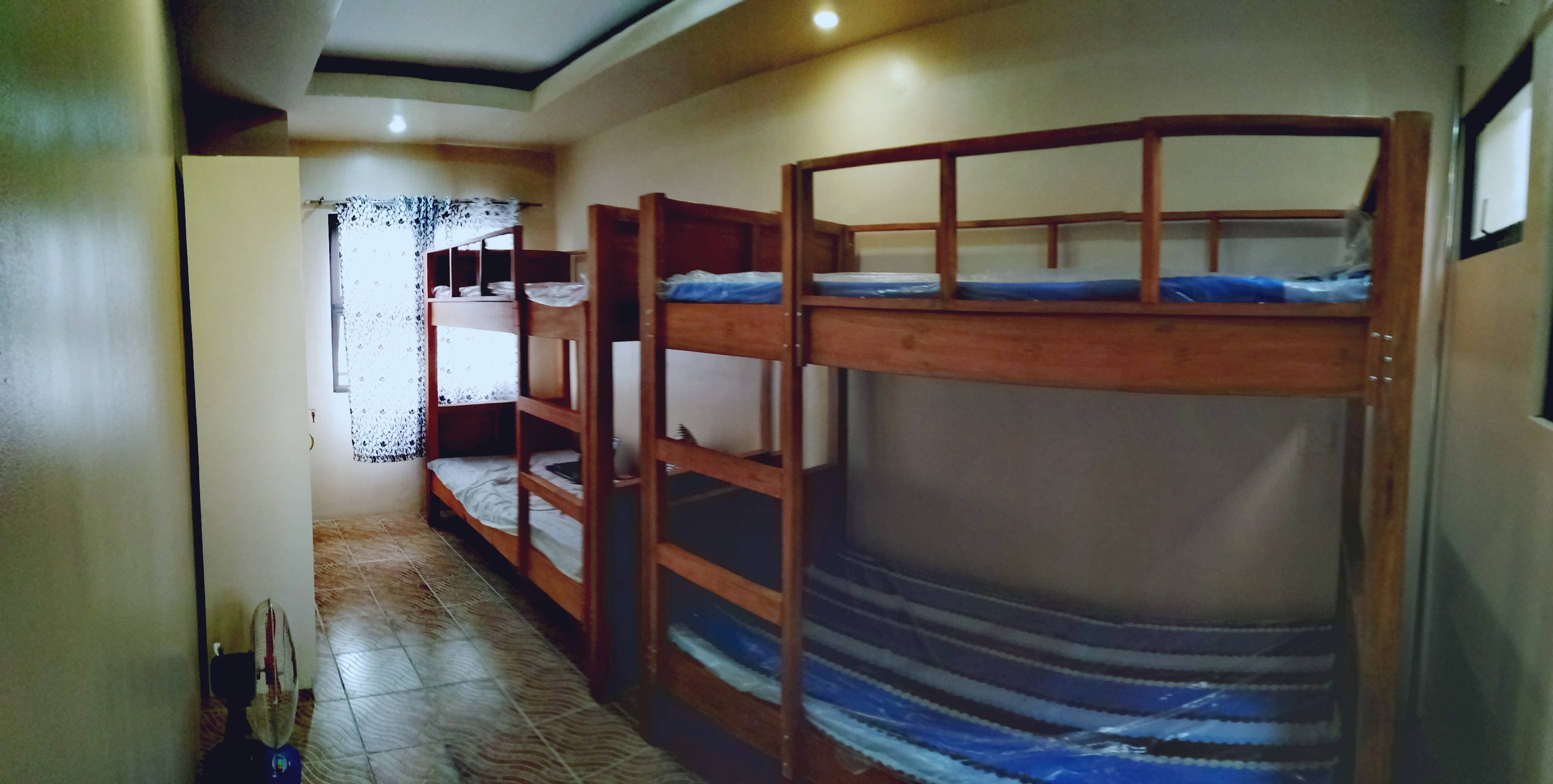 lady bed spacer