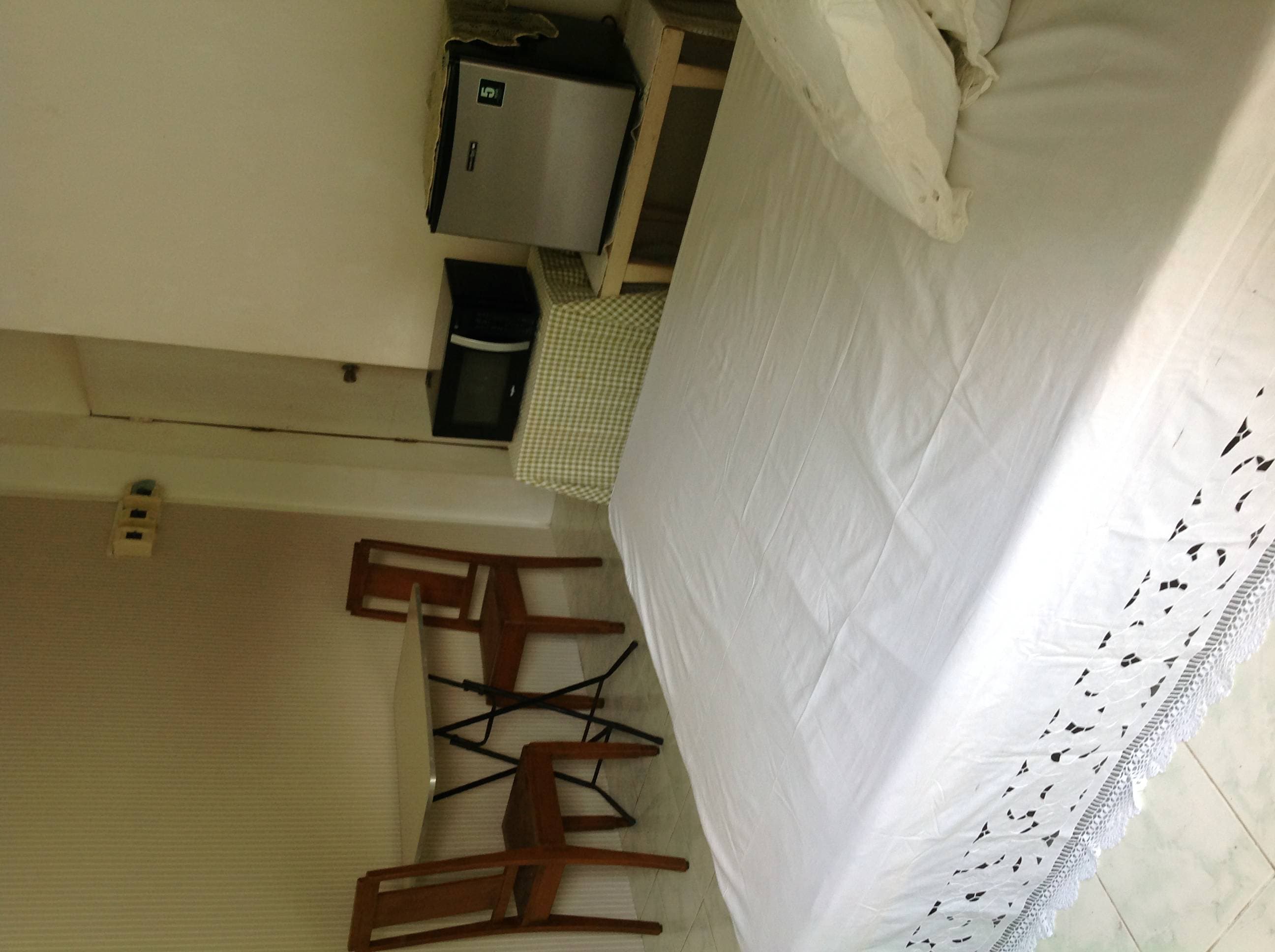 ROOM FOR RENT AT STA.CLARA SUBD . 