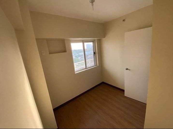 Condo For rent  at Viera Residences