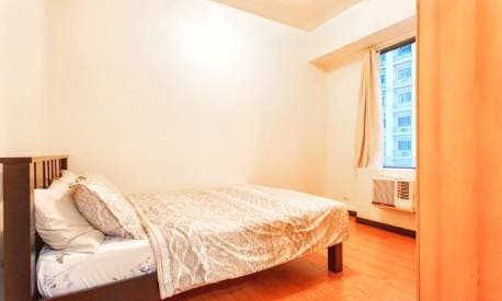 1 BR Unit at One Central Park Eastwood